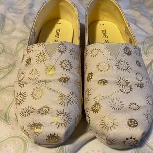 Toms Alpargata celestial print slides size 8